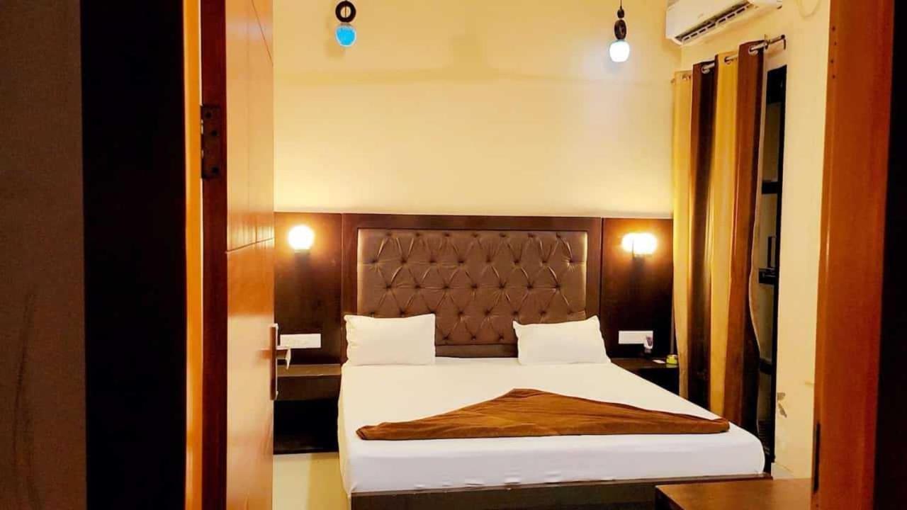 Hotel O The Miraj Sonipat Eksteriør billede